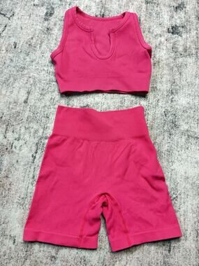 Seamless Sports Bra & High Waist Yoga Shorts Ribbed Sexy XS/S